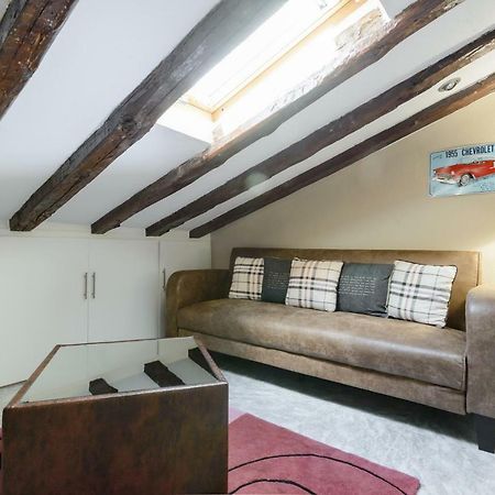Appartamento Charming Fuencarral Street Madrid Esterno foto
