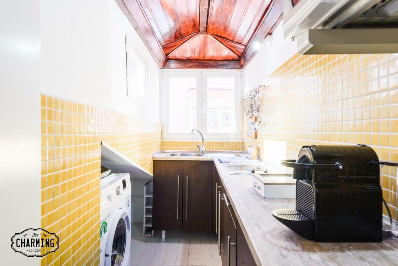 Appartamento Charming Fuencarral Street Madrid Esterno foto