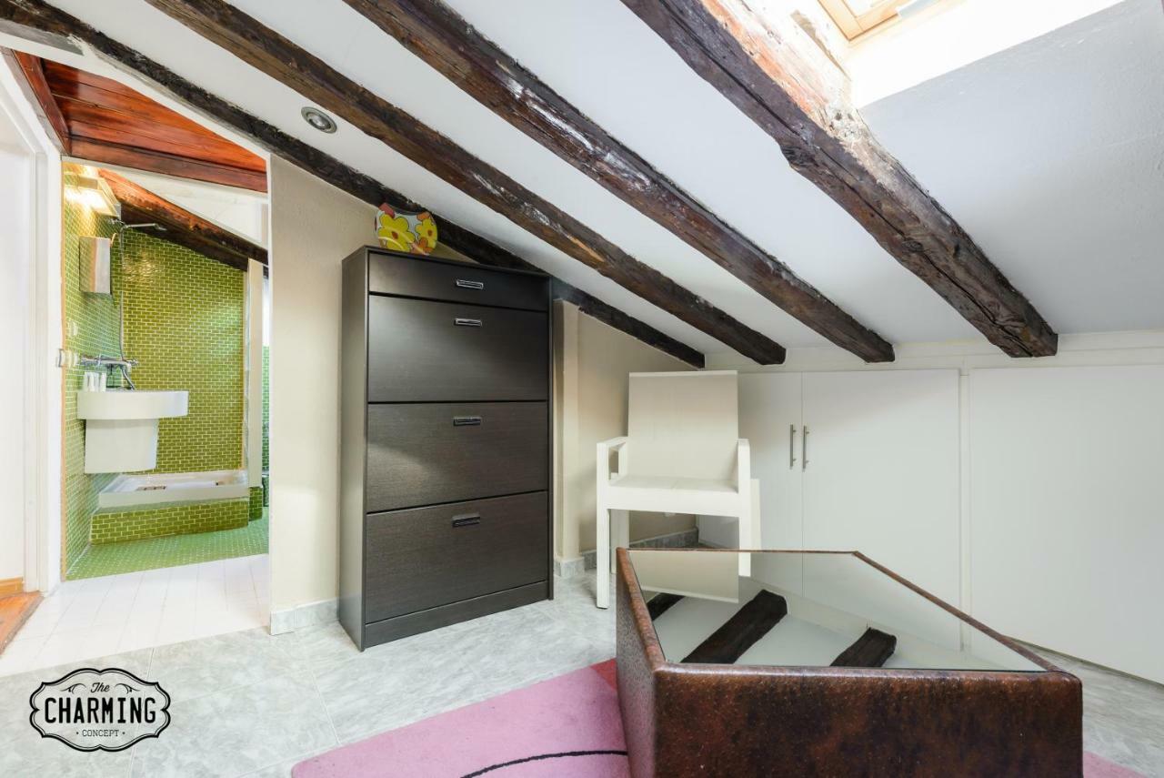 Appartamento Charming Fuencarral Street Madrid Esterno foto