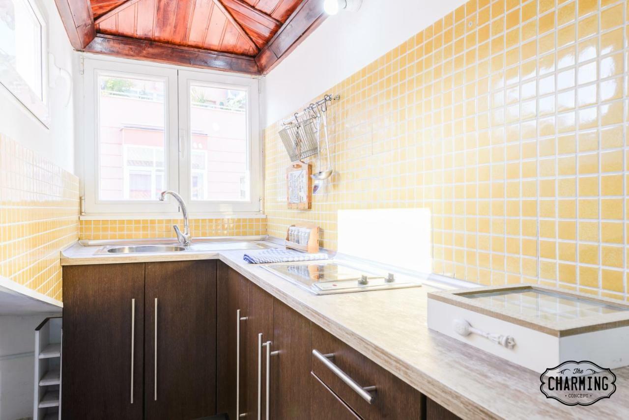 Appartamento Charming Fuencarral Street Madrid Esterno foto