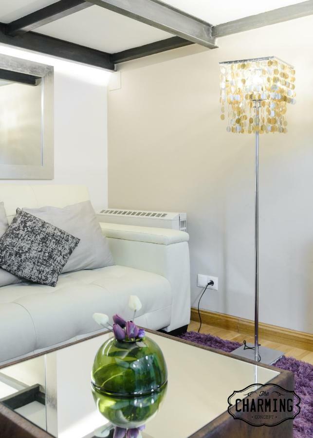 Appartamento Charming Fuencarral Street Madrid Esterno foto
