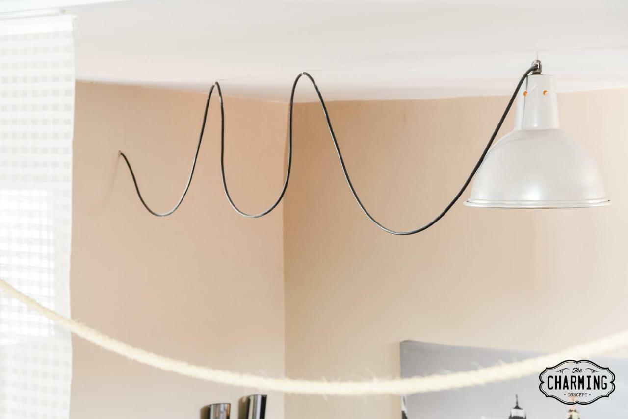 Appartamento Charming Fuencarral Street Madrid Esterno foto