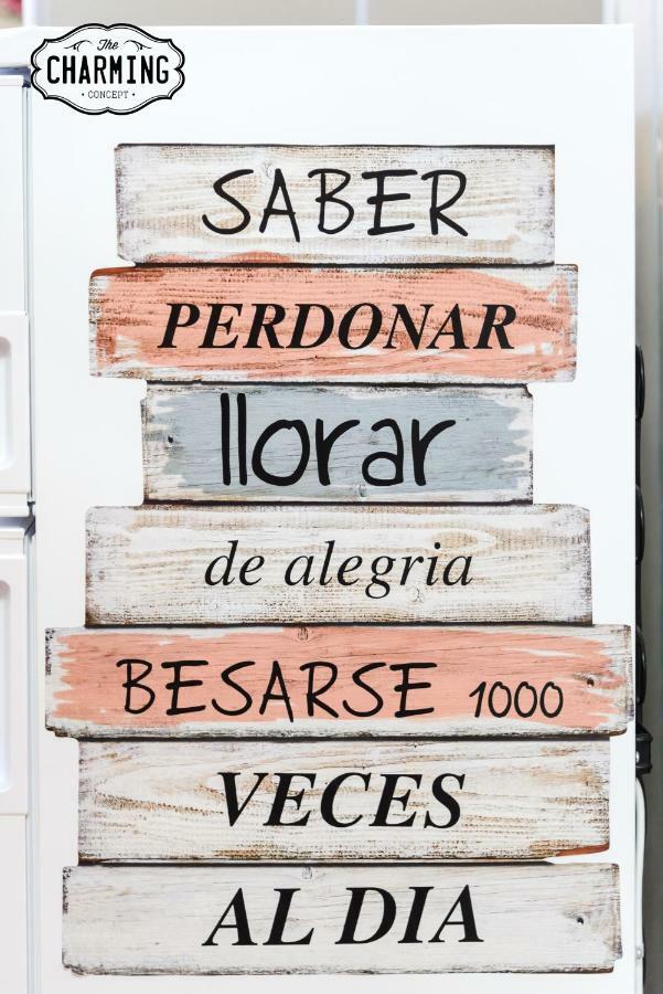 Appartamento Charming Fuencarral Street Madrid Esterno foto